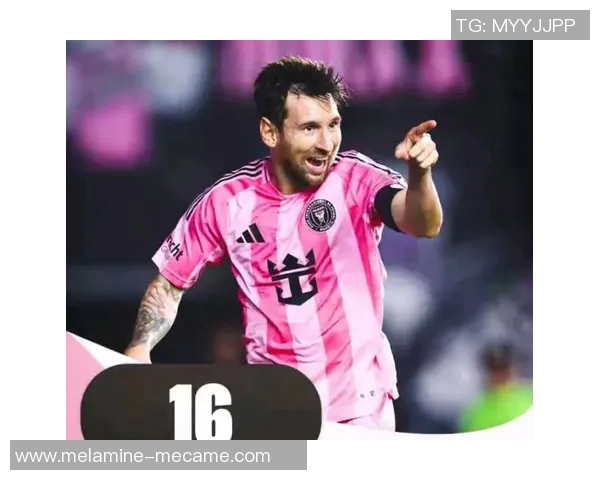 历年足球巨星风云变幻 从贝利到梅西的时代更替与传奇之路